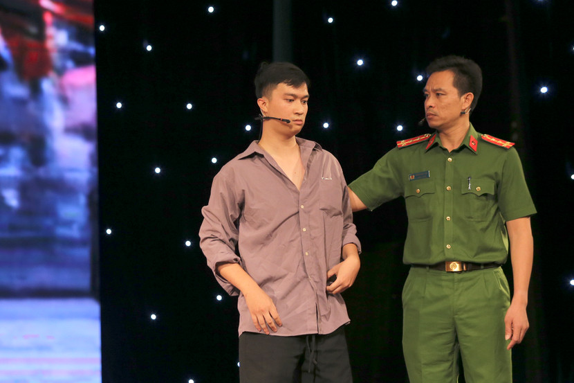 Những lời khuyên răn đối với đối tượng xã hội trong vai diễn như một thông điệp mà cán bộ, chiến sĩ CAQ Hoàng Mai muốn chuyển tải