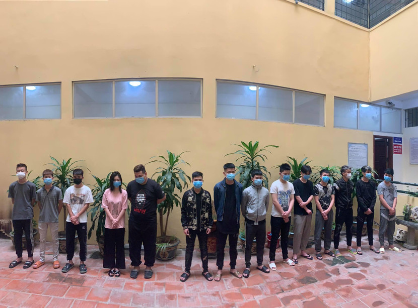 Hai nhóm đối tượng gây rối trật tự công cộng, cố ý gây thương tích