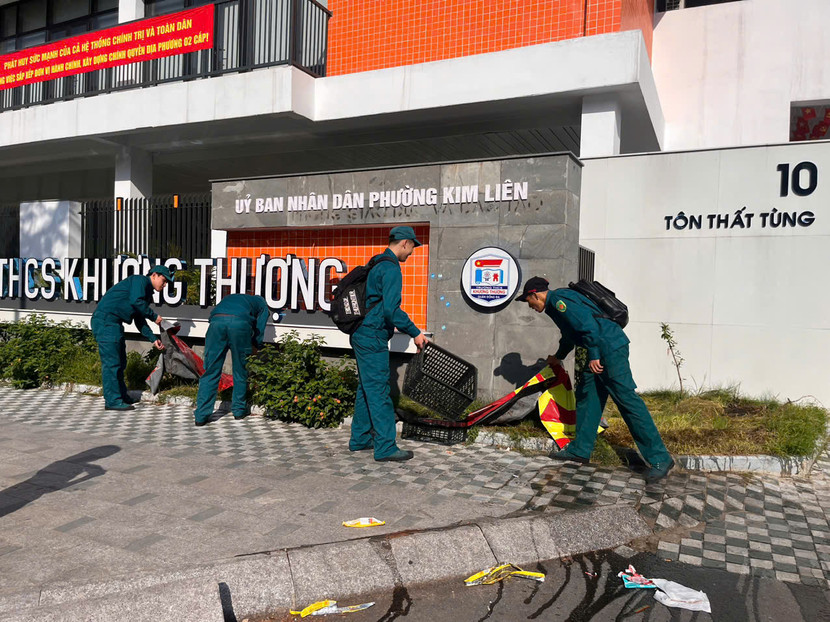 Dọn dẹp vệ sinh môi trường, chủ động kiểm soát, ngăn chặn mầm bệnh phát sinh từ môi trường, đặc biệt là dịch sốt xuất huyết Dọn dẹp vệ sinh môi trường, chủ động kiểm soát, ngăn chặn mầm bệnh phát sinh từ môi trường, đặc biệt là dịch sốt xuất huyết