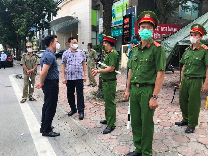 Lãnh đạo quận Đống Đa thường xuyên kiểm tra công tác phòng, chống dịch trên địa bàn Lãnh đạo quận Đống Đa thường xuyên kiểm tra công tác phòng, chống dịch trên địa bàn