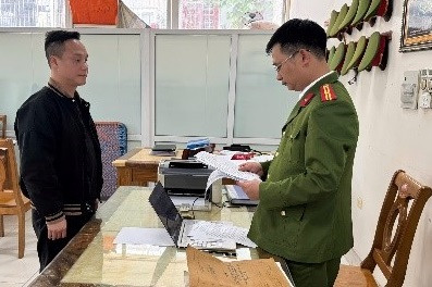 Bắt giữ Lê Đức Kiên Bắt giữ Lê Đức Kiên