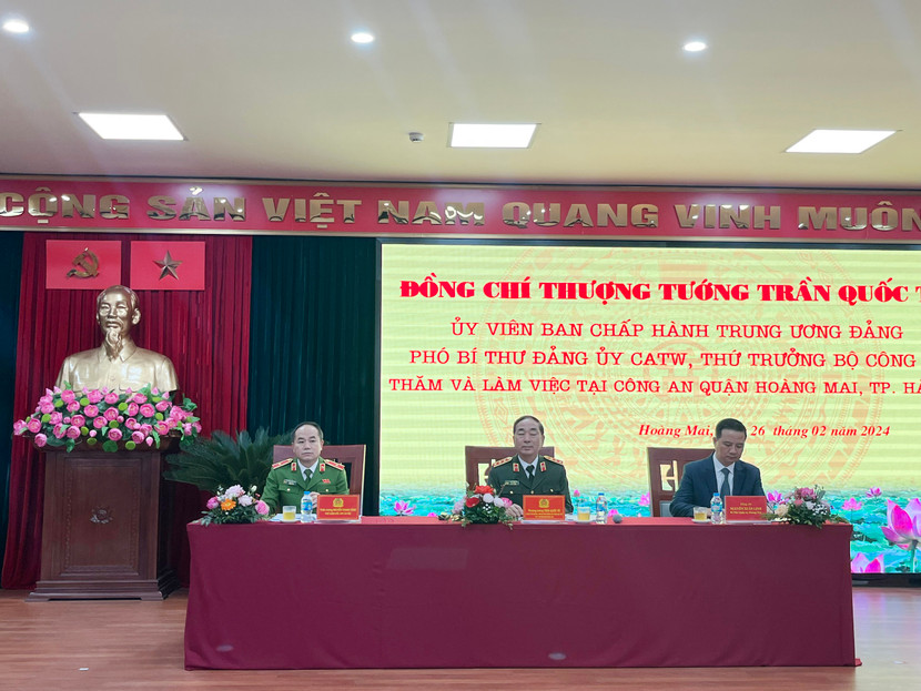 Buổi làm việc có sự tham gia của các đồng chí lãnh đạo CATP Hà Nội, Quận ủy Hoàng Mai, Cục nghiệp vụ Bộ Công an