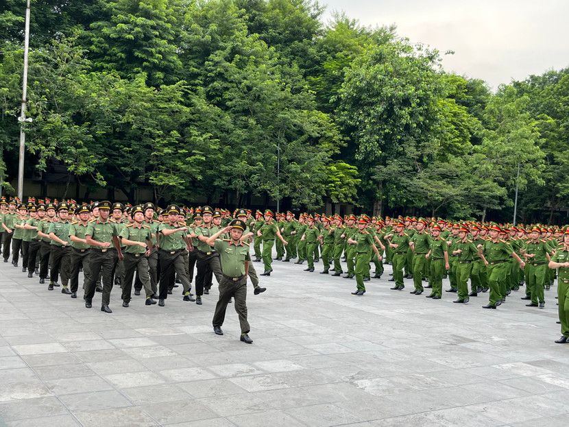 Công an quận Đống Đa tổ chức đánh giá kết quả tập huấn điều lệnh, quân sự, võ thuật CAND năm 2023