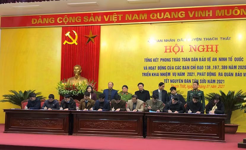 Các đơn vị ký cam kết đảm bảo trật tự, phòng chống mua bán vận chuyển tàng trữ sử dụng pháo Các đơn vị ký cam kết đảm bảo trật tự, phòng chống mua bán vận chuyển tàng trữ sử dụng pháo