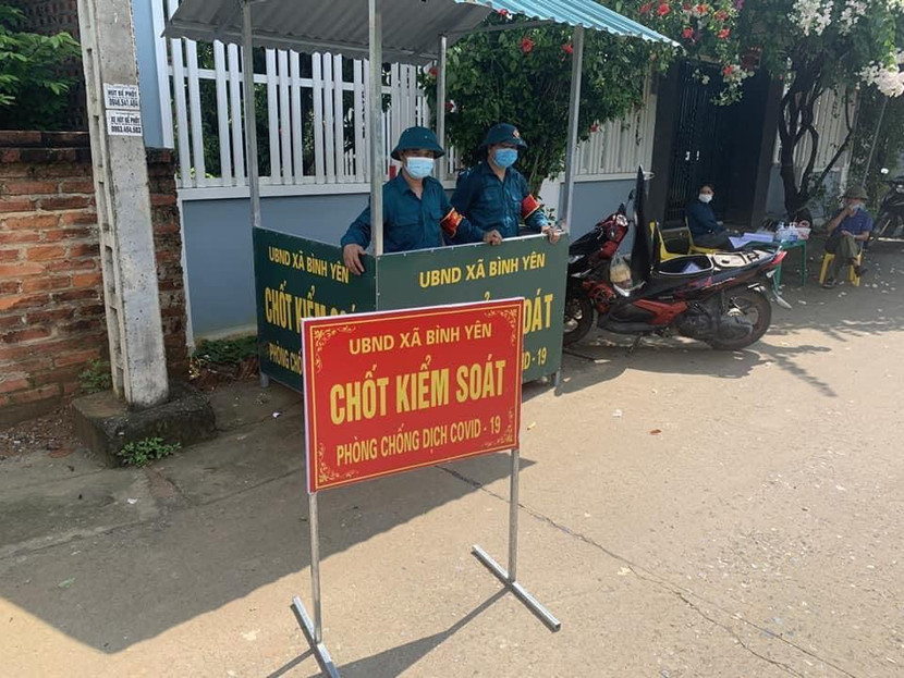 Các chốt phòng chống dịch tại thôn, xóm trên địa bàn Các chốt phòng chống dịch tại thôn, xóm trên địa bàn