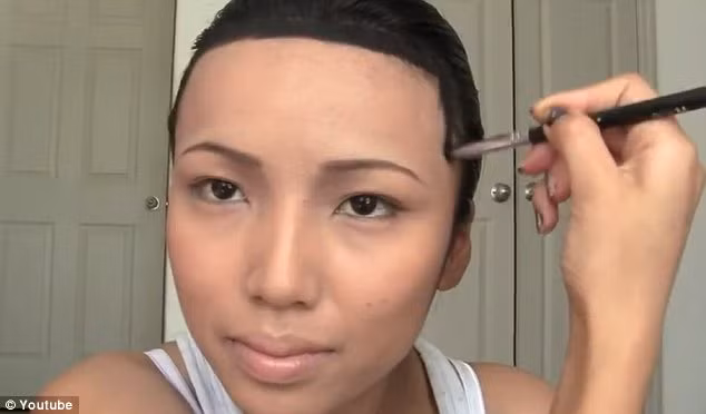  Lạ đời cô gái trang điểm thành đàn ông ảnh 2