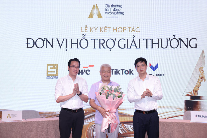 Ban tổ chức ký hợp tác với nền tảng TikTok Ban tổ chức ký hợp tác với nền tảng TikTok