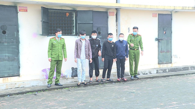 Bắt nhóm đối tượng cưỡng đoạt tài sản