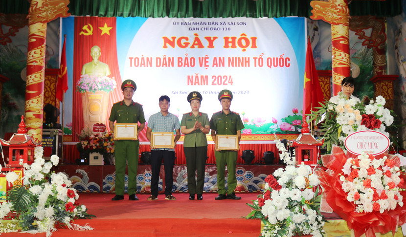 CATP khen thưởng một số tập thể, cá nhân có thành tích trong phong trào toàn dân bảo vệ an ninh Tổ quốc