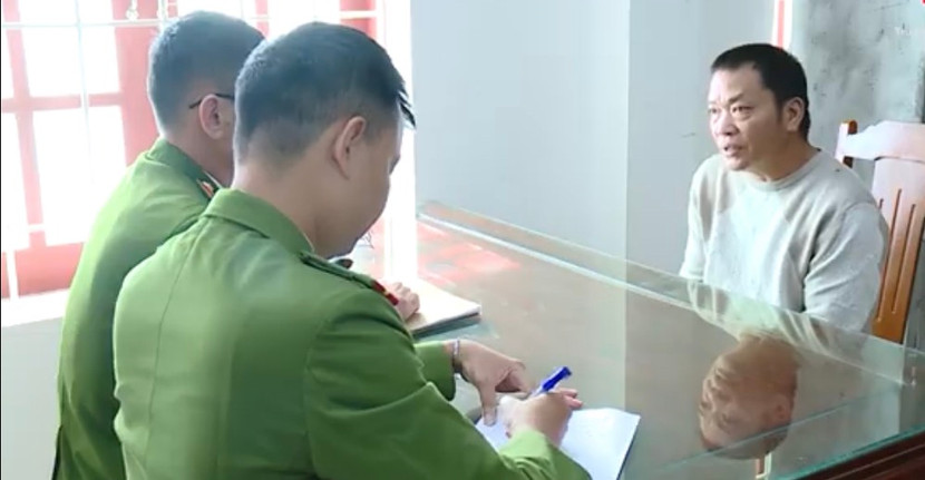 Đối tượng Nguyễn Duy Chiến bị bắt giữ Đối tượng Nguyễn Duy Chiến bị bắt giữ