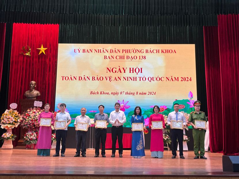 Mỗi phần thưởng là động lực lớn để các cá nhân, tập thể tiếp tục đóng góp cho công tác bảo vệ an ninh Tổ quốc