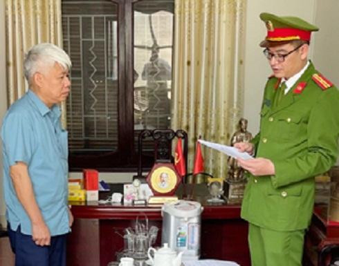 Khởi tố Phó Chủ tịch huyện Yên Định