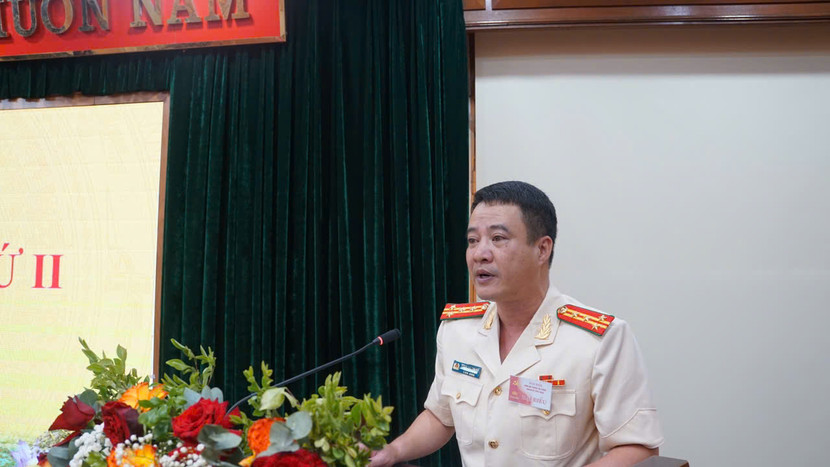 Đại tá Phạm Hải Thắng, Trưởng Phòng Tài chính phát biểu tại Đại hội Đại tá Phạm Hải Thắng, Trưởng Phòng Tài chính phát biểu tại Đại hội