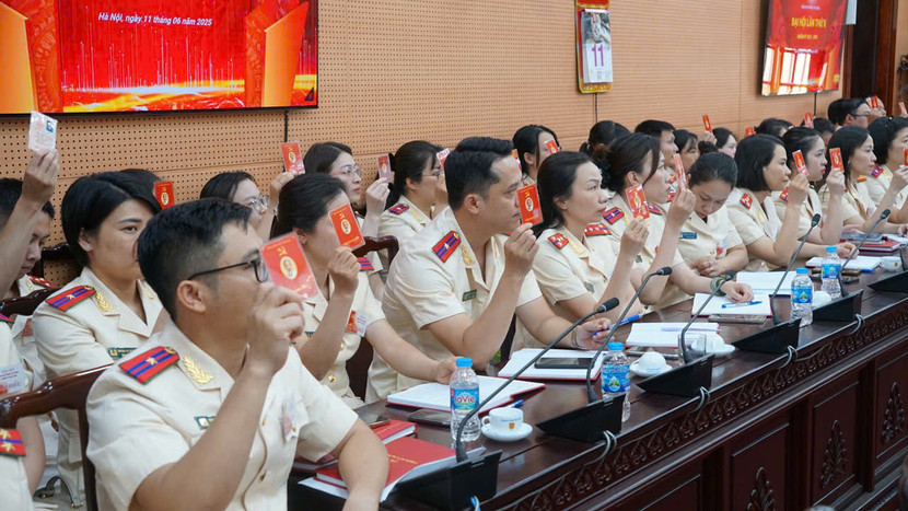 Các đại biểu thống nhất các nội dung của Đại hội Các đại biểu thống nhất các nội dung của Đại hội