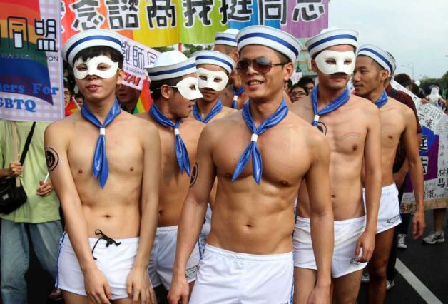 Diễu hành đồng giới lớn nhất tại Đài Loan ảnh 8