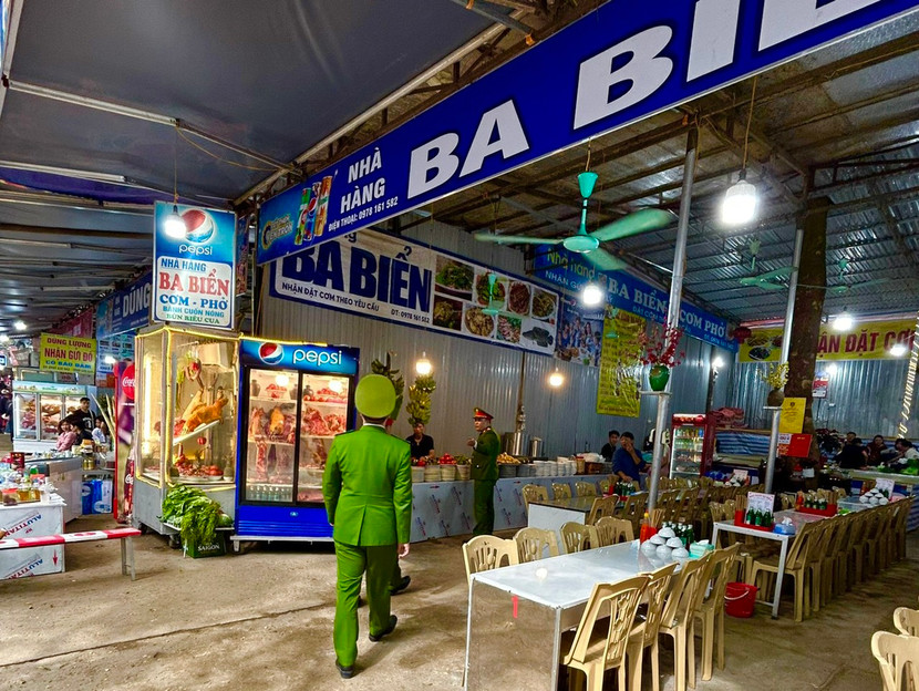 Tuyên truyền hướng dẫn các hộ kinh doanh đảm bảo an toàn PCCC Tuyên truyền hướng dẫn các hộ kinh doanh đảm bảo an toàn PCCC