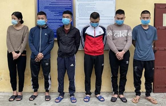 Các đối tượng tụ tập sử dụng ma túy Các đối tượng tụ tập sử dụng ma túy