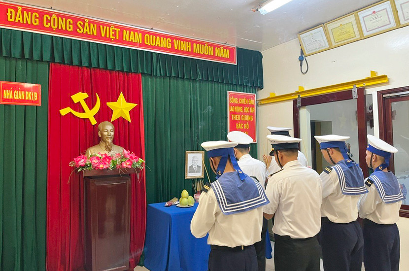 Những cán bộ, chiến sĩ nhà giàn DK1/9 nguyện tuyệt đối trung thành với Đảng, Tổ quốc và nhân dân