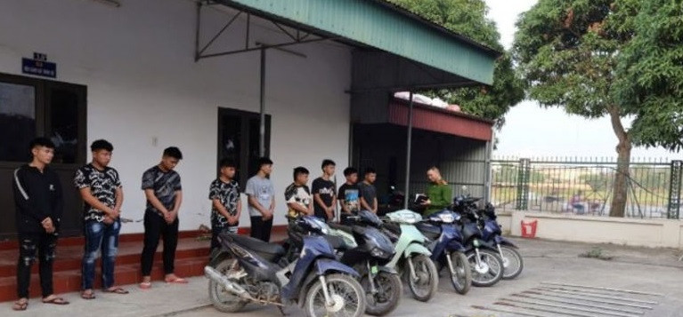 Nhóm đối tượng bị bắt giữ Nhóm đối tượng bị bắt giữ