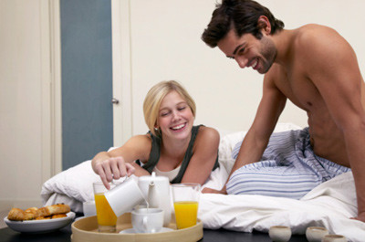 Sống khỏe hôm nay để dành sức cho “chuyện ấy” sau này ảnh 1