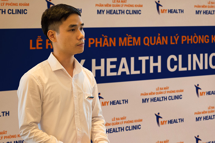 Đại diện Công ty TNHH MTV My Health phát biểu tại Lễ ra mắt “Phần mềm quản lý phòng khám” trực tuyến Đại diện Công ty TNHH MTV My Health phát biểu tại Lễ ra mắt “Phần mềm quản lý phòng khám” trực tuyến