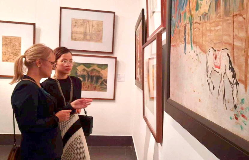 Triển lãm giới thiệu tới công chúng hơn 80 tác phẩm hội họa thuộc thể loại tranh phong cảnh Triển lãm giới thiệu tới công chúng hơn 80 tác phẩm hội họa thuộc thể loại tranh phong cảnh