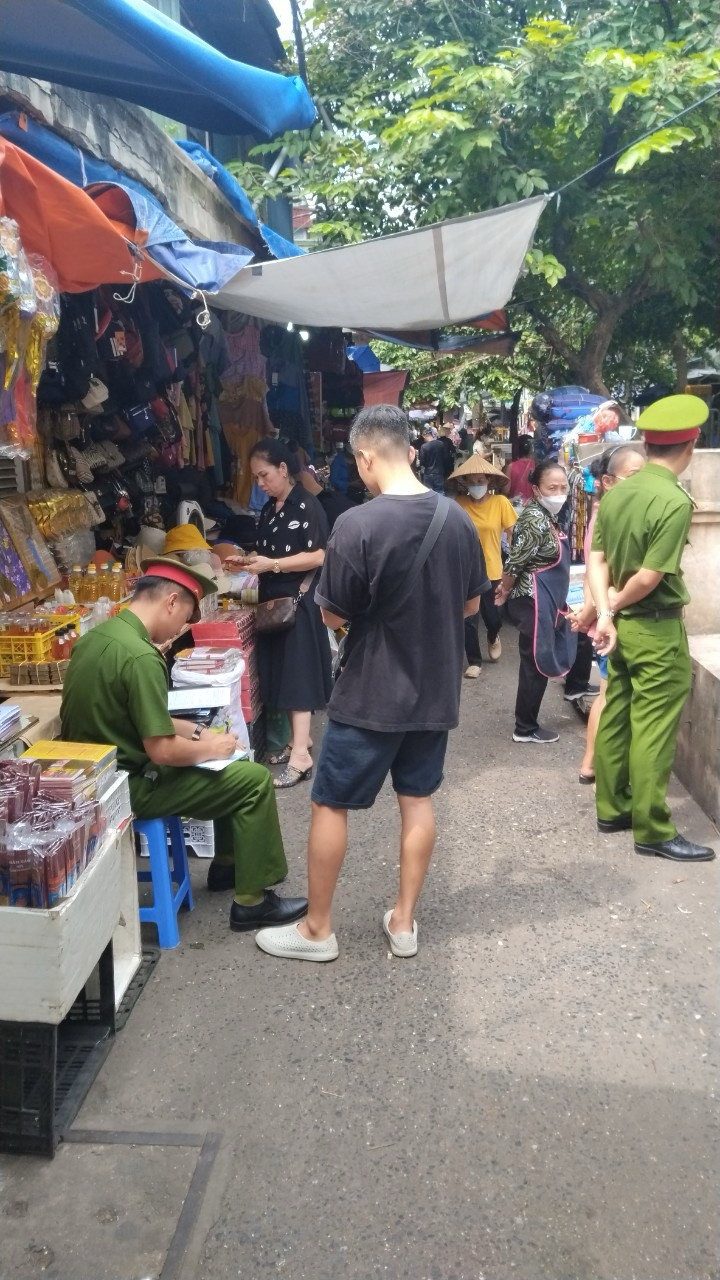 Lập biên bản xử lý các trường hợp vi phạm