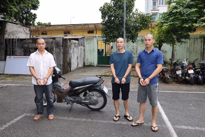 Nhóm đối tượng bị bắt giữ