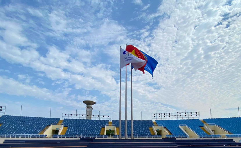 Khu vực sân khấu tại sân vận động Mỹ Đình Khu vực sân khấu tại sân vận động Mỹ Đình