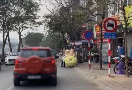 Hình ảnh phương tiện vi phạm được người dân ghi lại Hình ảnh phương tiện vi phạm được người dân ghi lại