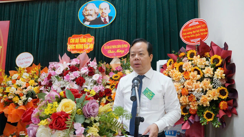 Đồng chí Đỗ Trọng Nam, Bí thư Đảng ủy, Chủ tịch HĐND phường phát biểu chỉ đạo tại Đại hội Đồng chí Đỗ Trọng Nam, Bí thư Đảng ủy, Chủ tịch HĐND phường phát biểu chỉ đạo tại Đại hội