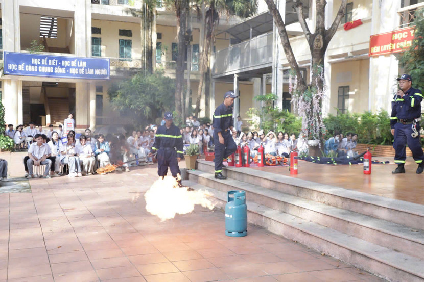 Buổi tuyên truyền có sự tham gia của hơn 2.100 học sinh