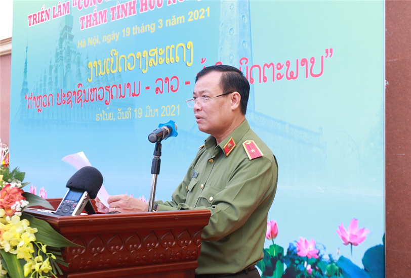 Thiếu tướng Lê Tấn Tới, Ủy viên Trung ương Đảng, Thứ trưởng Bộ Công an chủ trì buổi Lễ