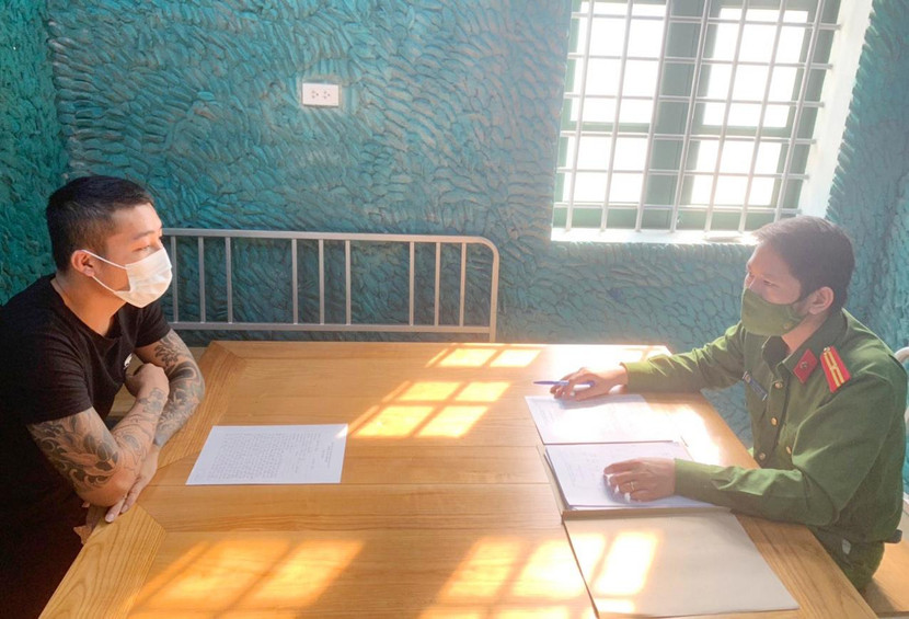 Cơ quan Công an lấy lời khai của đối tượng trộm cắp