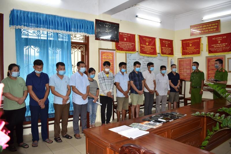 Nhóm đối tượng đánh trong đường dây đánh bạc bị bắt giữ Nhóm đối tượng đánh trong đường dây đánh bạc bị bắt giữ