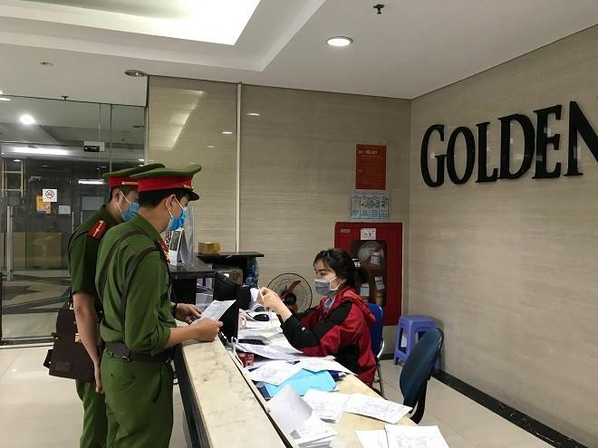 Lực lượng Công an quận Thanh Xuân rà soát toàn bộ các khu chung cư trên địa bàn