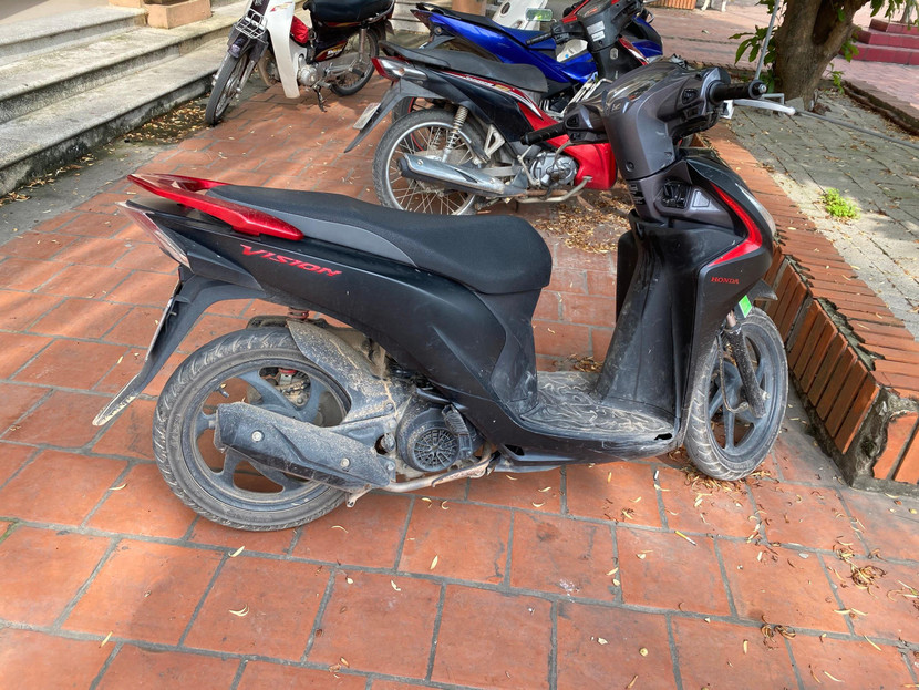 Phương tiện đối tượng sử dụng đi trộm cắp, cướp giật tài sản Phương tiện đối tượng sử dụng đi trộm cắp, cướp giật tài sản