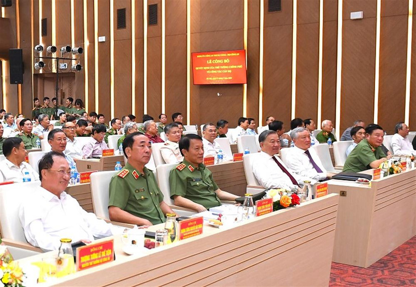 Các đại biểu dự buổi Lễ