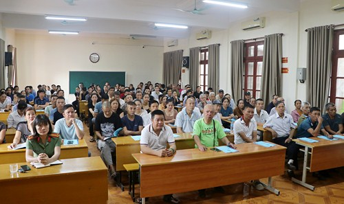 Người dân tham gia các lớp tập huấn