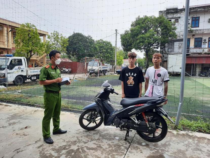 Hai đối tượng bị bắt giữ