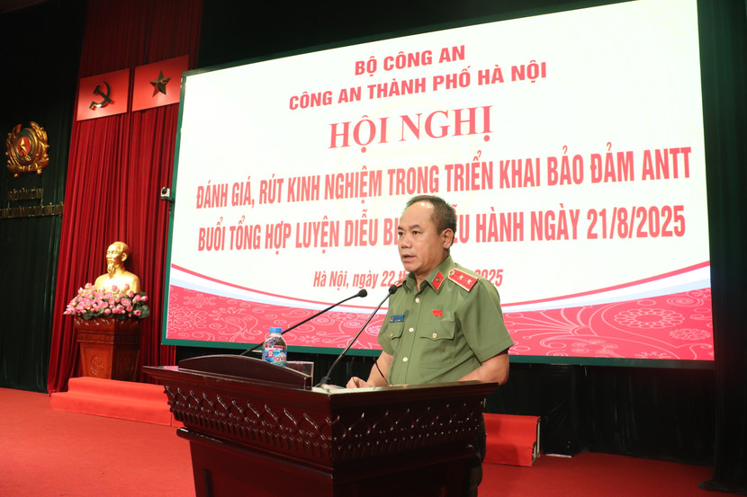 Trung tướng Nguyễn Thanh Tùng phát biểu chỉ đạo tại hội nghị