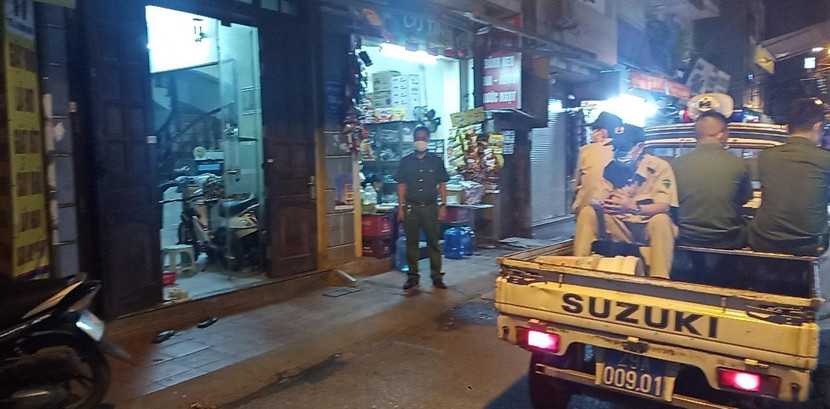 Tuần tra phát hiện, xử lý các vi phạm Tuần tra phát hiện, xử lý các vi phạm