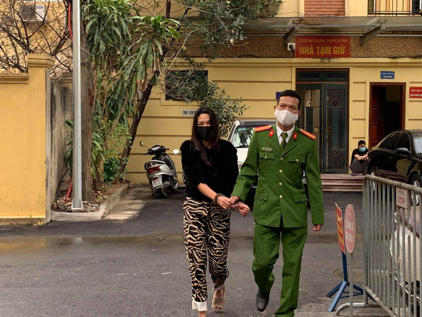 Cơ quan điều tra dẫn giải đối tượng Nga