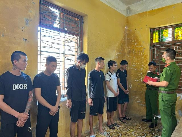 Nhóm đối tượng tổ chức sử dụng, mua bán ma túy bị bắt giữ