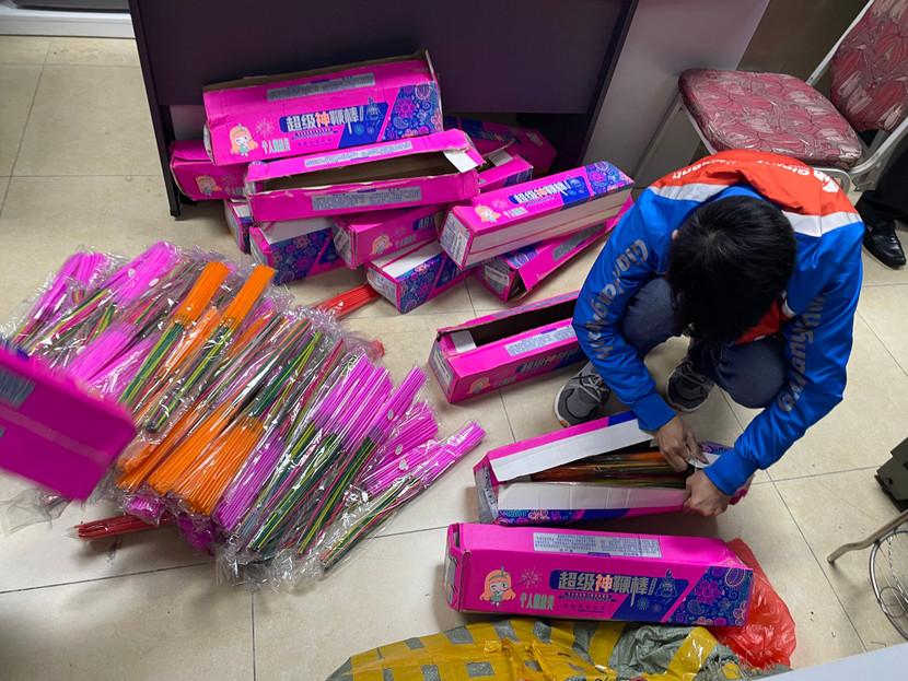 Pháo nổ nhập lậu hình thức như pháo dây Pháo nổ nhập lậu hình thức như pháo dây