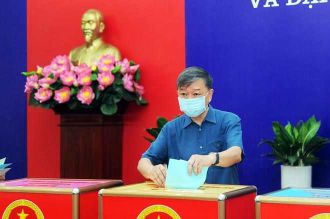 Đại tướng Tô Lâm - Ủy viên Bộ Chính trị, Bộ Trưởng Bộ Công an bỏ phiếu bầu cử