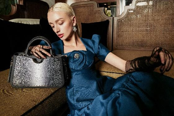 Bộ sưu tập “Ánh sáng Viễn Đông” của thương hiệu thời trang Giovanni Bộ sưu tập “Ánh sáng Viễn Đông” của thương hiệu thời trang Giovanni