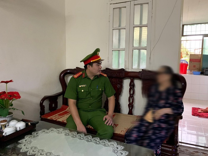 Công an phường Thanh Xuân Bắc kịp thời ngăn chặn một vụ lừa đảo chiếm đoạt tài sản Công an phường Thanh Xuân Bắc kịp thời ngăn chặn một vụ lừa đảo chiếm đoạt tài sản