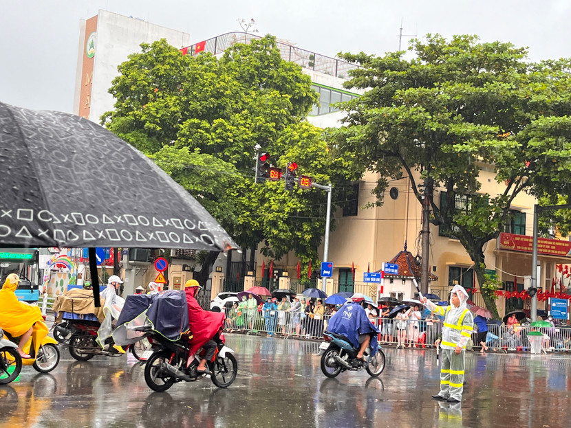 Hình ảnh ghi nhận trưa ngày 27-8