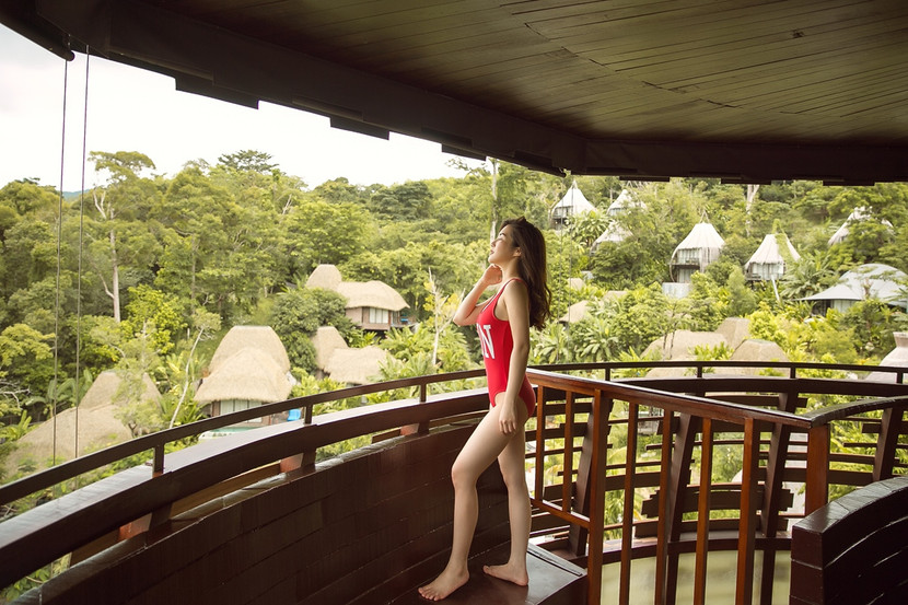 Hương Tràm bất ngờ tung bộ ảnh khoe đường cong nóng bỏng ảnh 7